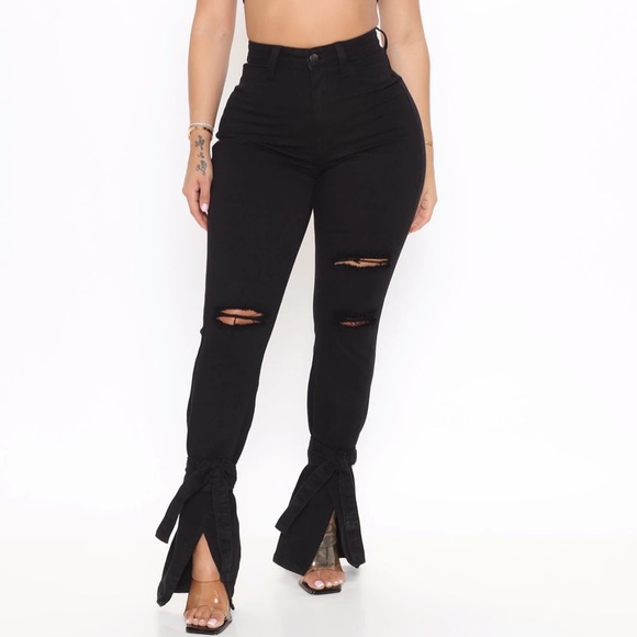 Fashion Nova Pants - Fashion Nova Tied To Let Ya Know Ripped Jeans Black high waist 14 plus size NWT
